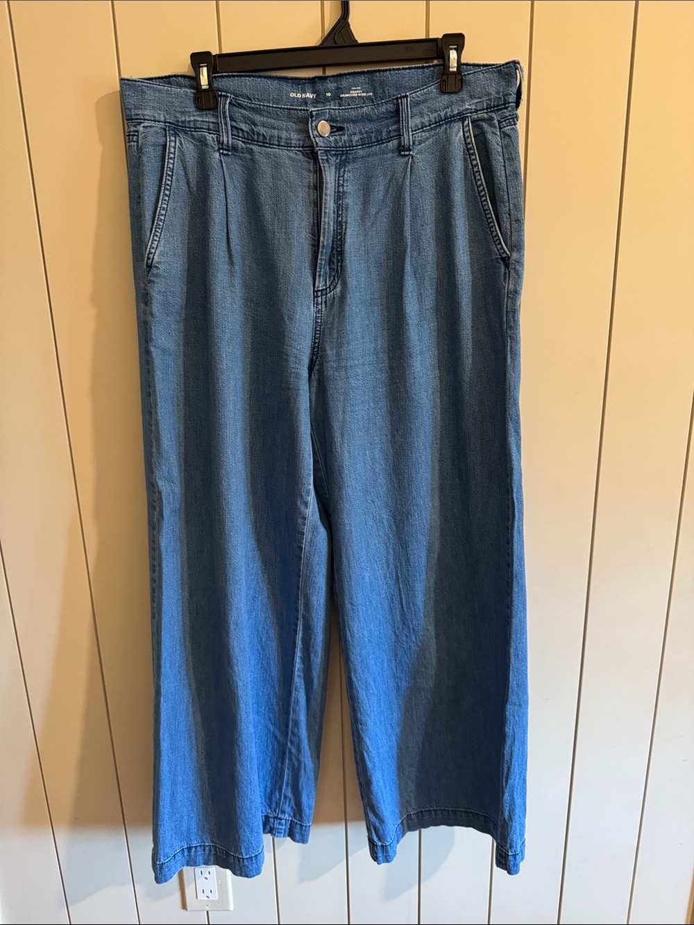 Old Navy Drapey Wide Leg Jeans